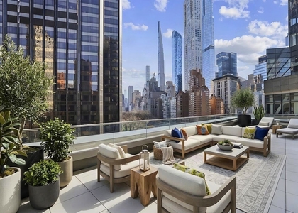 West 60th Street - Photo 1
