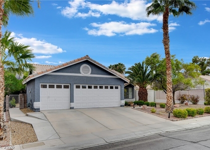 2023 Farmouth Circle - Photo 1