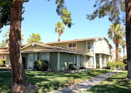 1470 Elizabeth Avenue - Photo 1