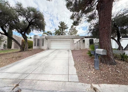 3174 Bel Air Drive - Photo 1