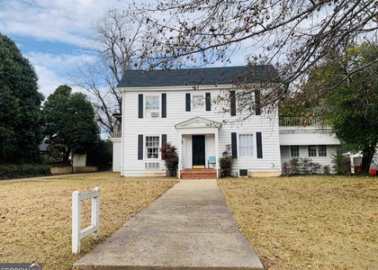 504 Broad Street - Photo 1