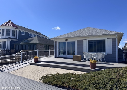 115 Boardwalk - Photo 1