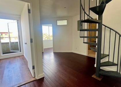 286 Stanhope Street - Photo 1