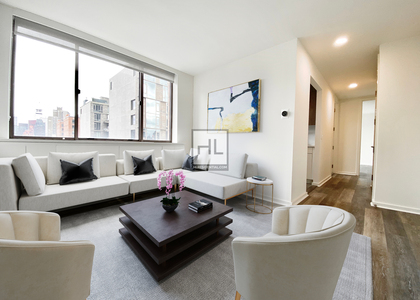 West 43 Street - Photo 1