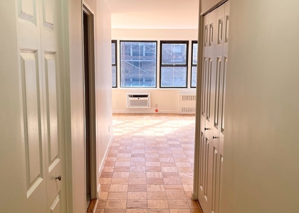 East 36 Street - Photo 1