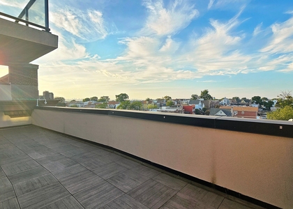 Northern Boulevard - Photo 1