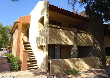 1125 E Broadway Road - Photo 1