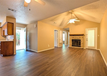 1911 Mack Place - Photo 1