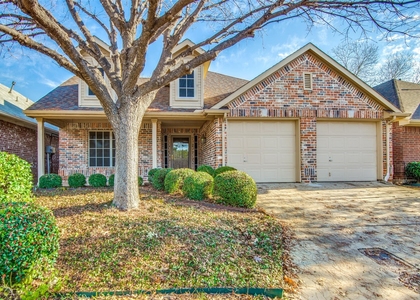 1913 Piney Creek Boulevard - Photo 1
