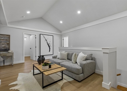 810 Premier Parkway - Photo 1