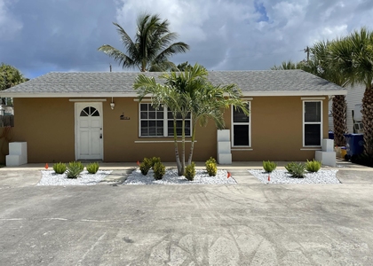 116 E Central Boulevard - Photo 1