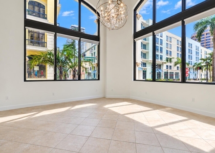 801 S Olive Avenue - Photo 1