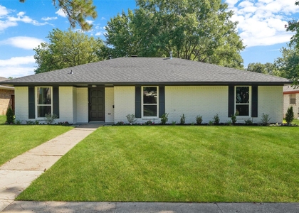 1441 Evergreen Drive - Photo 1