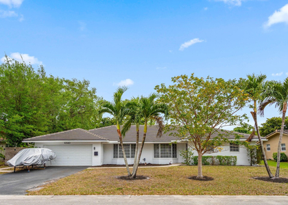 10140 Nw 37th Street - Photo 1