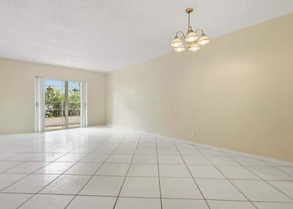 5480 Nw 11th Street - Photo 1