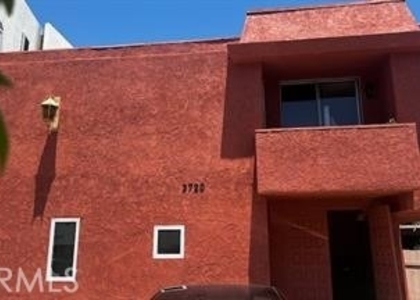 3720 Kelton - Photo 1