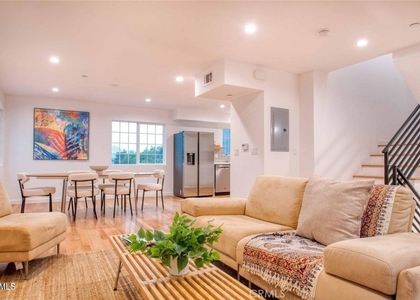 2333 1/2 Langdale Avenue - Photo 1