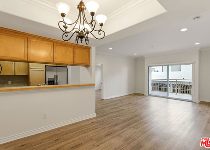 3328 Oakhurst Avenue - Photo 1