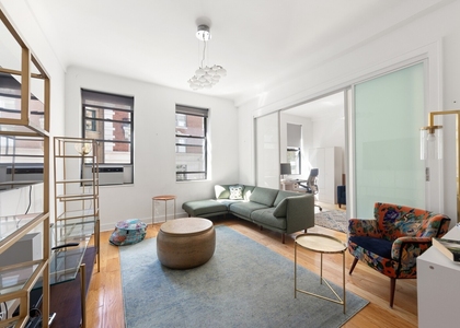 615 W 113th Street - Photo 1
