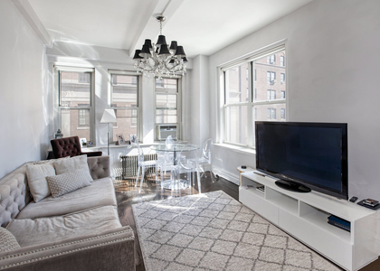 126 W 73rd Street - Photo 1