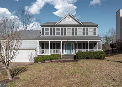 2049 Aquia Drive - Photo 1