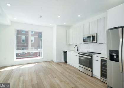 930 N 2nd Street - Photo 1
