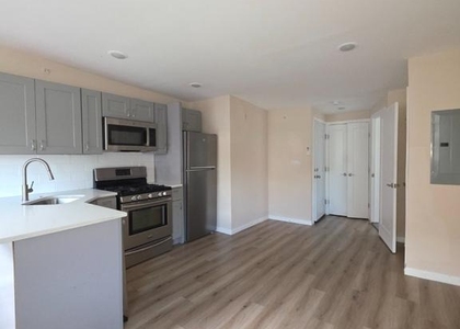 510 W Norris Street - Photo 1