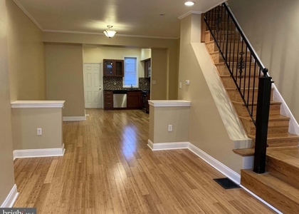 1545 N Newkirk Street - Photo 1