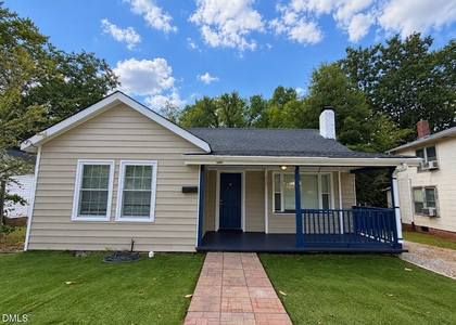 135 N West Street - Photo 1