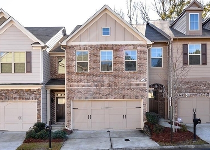 2349 White Oak Bend Se - Photo 1