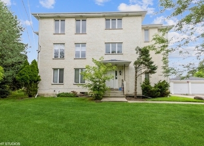 475 N East River Road - Photo 1