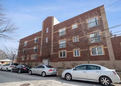 2801 W Ardmore Avenue - Photo 1