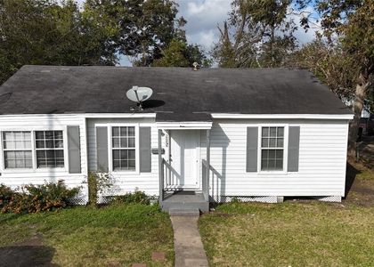 5237 Carmen Street - Photo 1