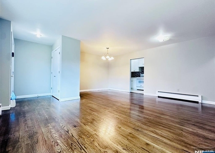 86 Old Tappan - Photo 1