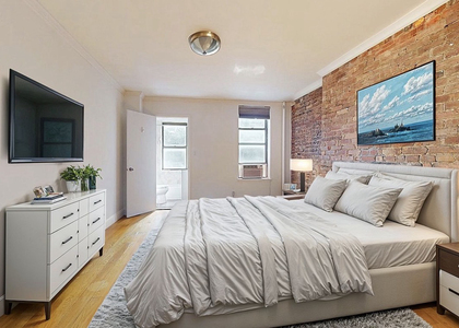  East 13th Street - Photo 1