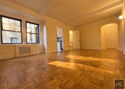 Christopher Street - Photo 1