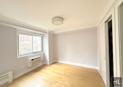 West 93rd Street - Photo 1