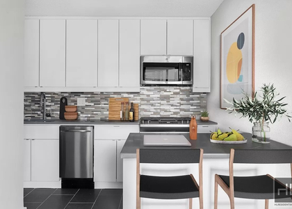 2nd Avenue - Photo 1