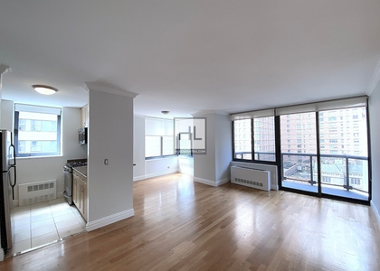 West 48 Street - Photo 1