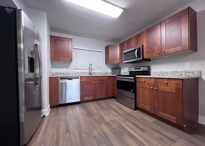 7487 Canford Court - Photo 1