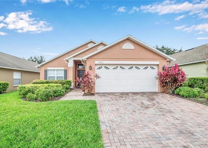 9966 Brodbeck Boulevard - Photo 1