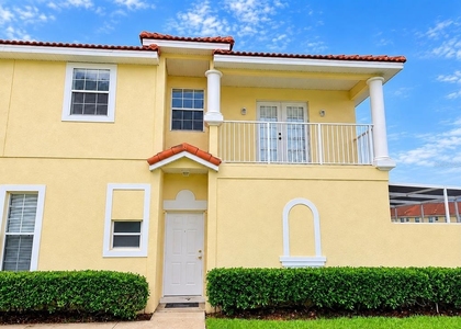 1215 S Beach Circle - Photo 1