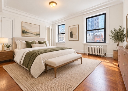 55 West 55th Street - Photo 1