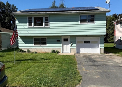 62 Rosemount Avenue - Photo 1