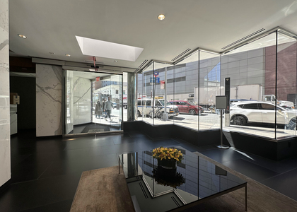 4th Avenue - Photo 1