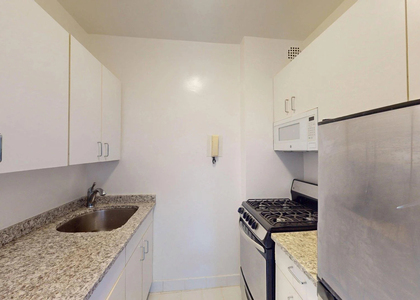 412 East 55th Street - Photo 1