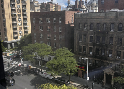 145 East - Photo 1