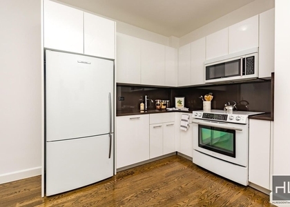 West 91st Street - Photo 1