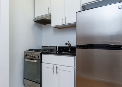 East 88th Street - Photo 1