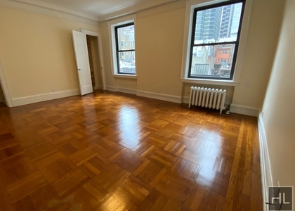 West 55th Street - Photo 1